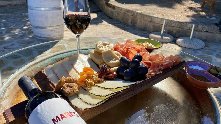 LLUCMAJOR: BODEGAS BORDOY: WEIN TOUR/QIGONG & DEGUSTATION