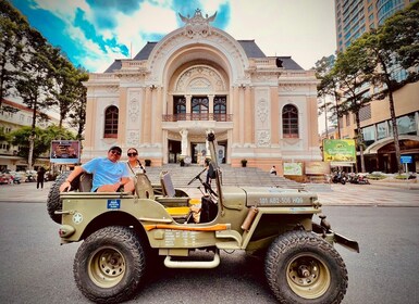 Hô Chi Minh-Ville : visite privée guidée en jeep à ciel ouvert