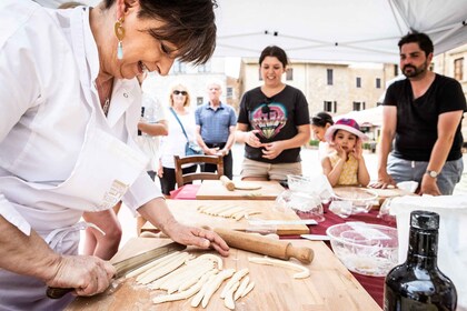 Montepulciano: Clase de cocina italiana en una granja toscana