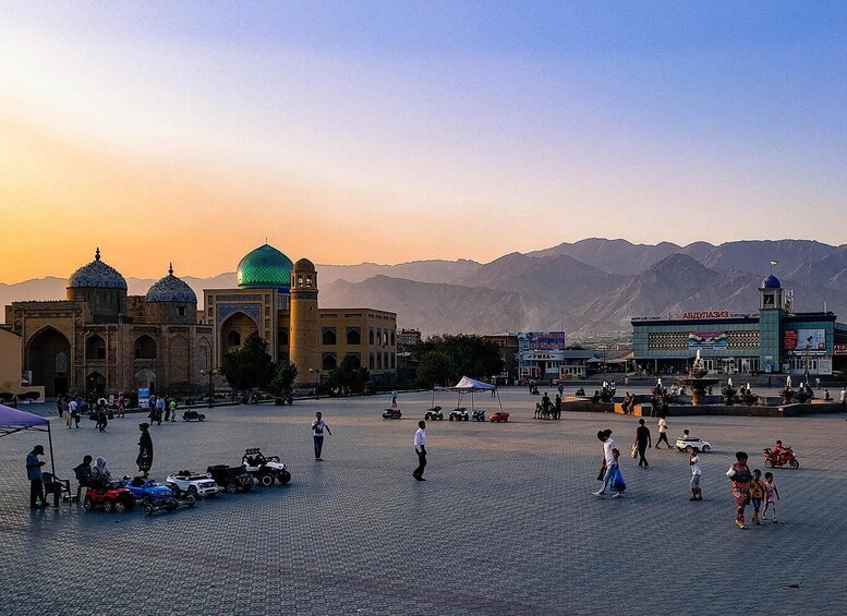 Picture 4 for Activity Khujand Walking Tour