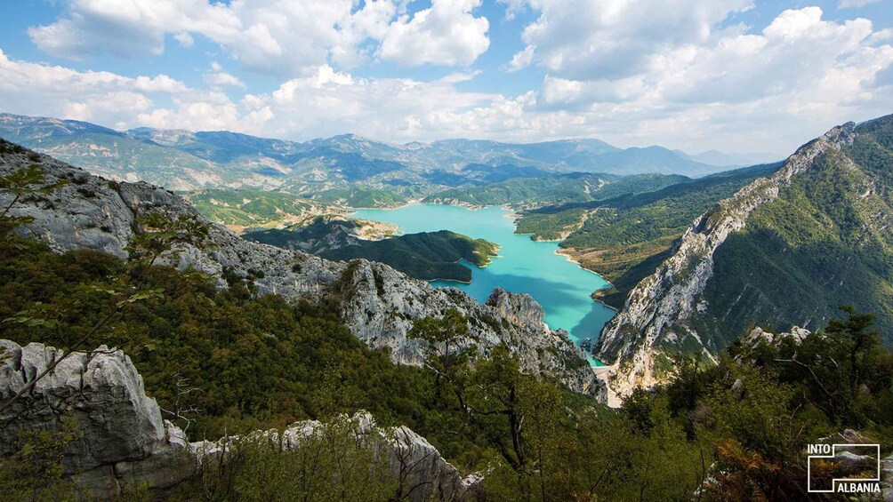 From Tirana/Durres: Bovilla Lake Guided Hiking Day Trip