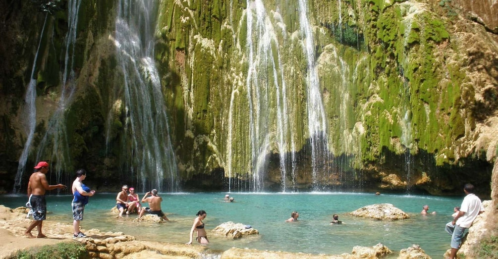 Picture 4 for Activity Salto El Limon Waterfalls & Cayo Levantado