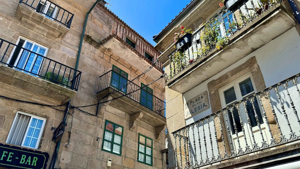 Picture 3 for Activity Vigo: Essential Walking Tour of the city's Landmarks