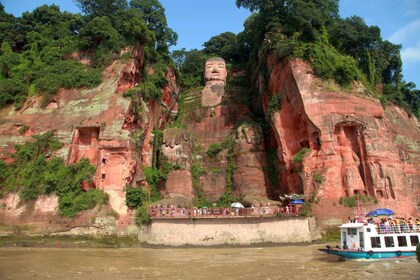 Leshan Buddha Mountain Emei 2 Days option add panda tour