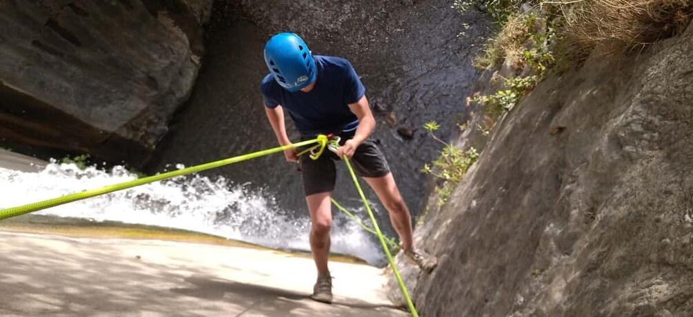 Picture 3 for Activity Adventure Cahorros, Monachil/ Climbing and abseiling Granada