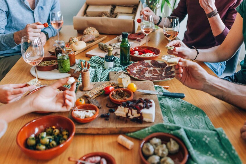 Picture 2 for Activity Alicante: Cooking Class with Private Chef and Local Wine