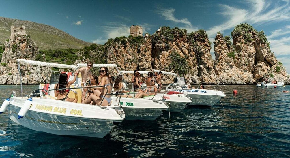 Picture 2 for Activity Castellammare del Golfo: Private boat rental