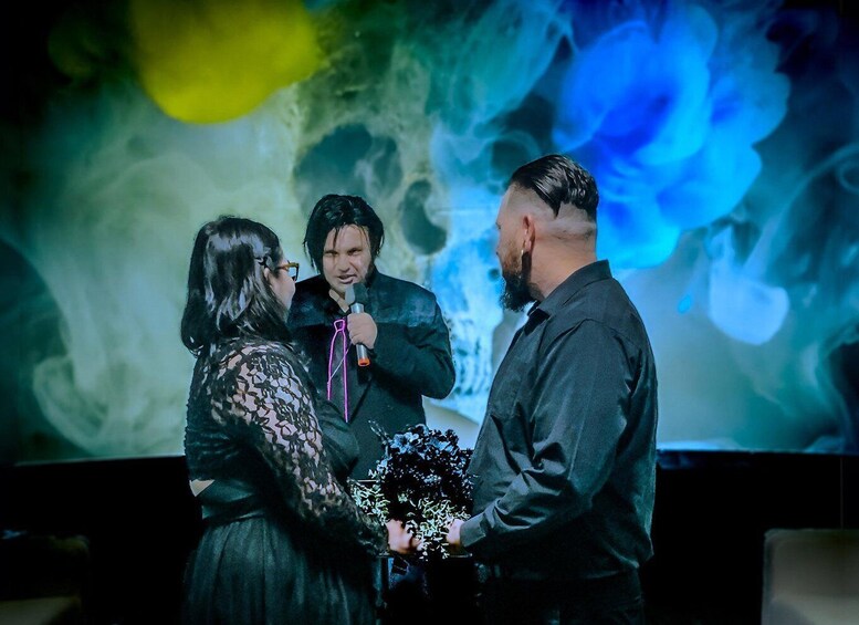 Picture 20 for Activity Las Vegas: Haunted House Wedding Ceremony + Photography