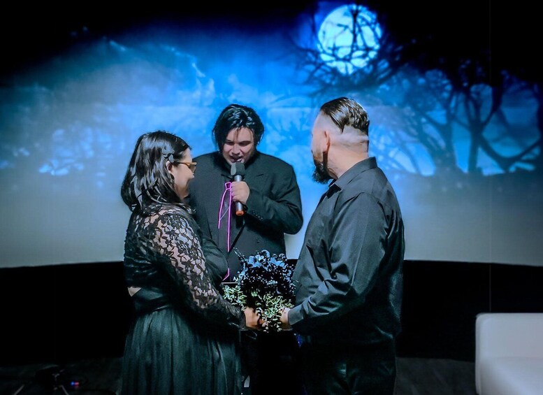 Picture 7 for Activity Las Vegas: Haunted House Wedding Ceremony + Photography