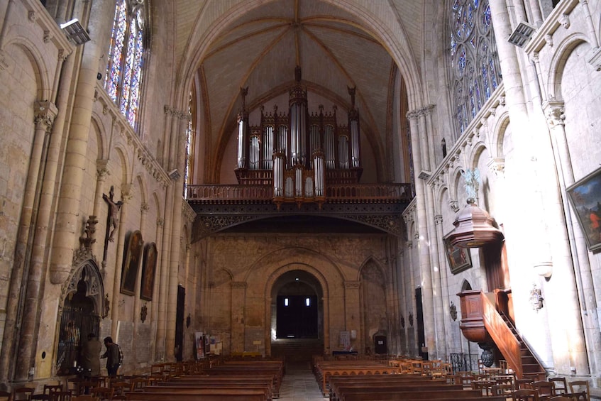 Picture 9 for Activity Tour of the catholic churches of Poitiers