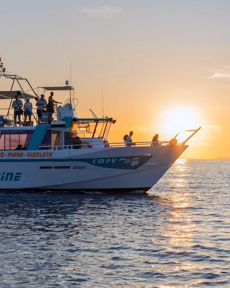 Sunset Boat Trip Visit, natural reserve coast