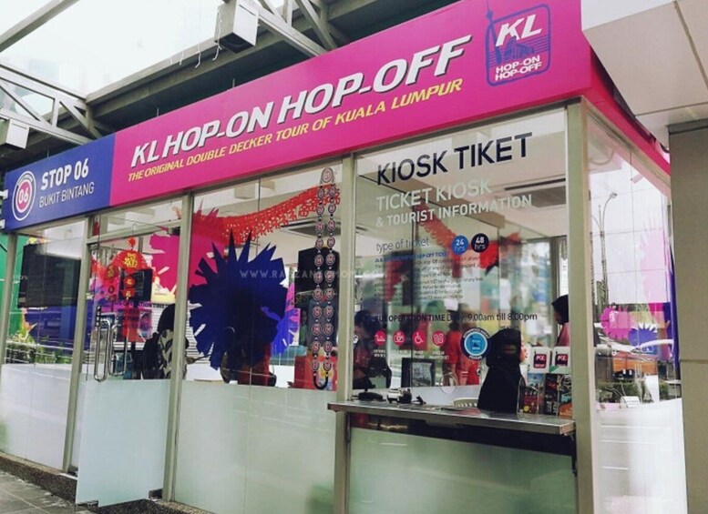 Picture 2 for Activity Kuala Lumpur: 24-Hour Hop-On Hop-Off Bus Tour & Audio Guide