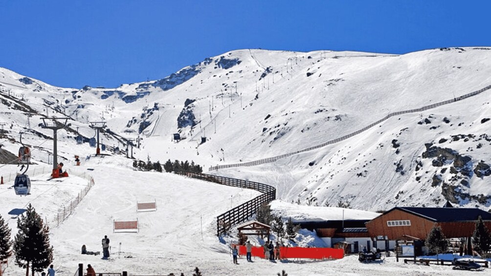 Picture 3 for Activity From Sierra Nevada ; Private transfer to Granada city