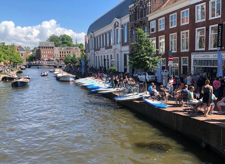 Leiden: Paddleboard Rental to Explore Leiden's Canals