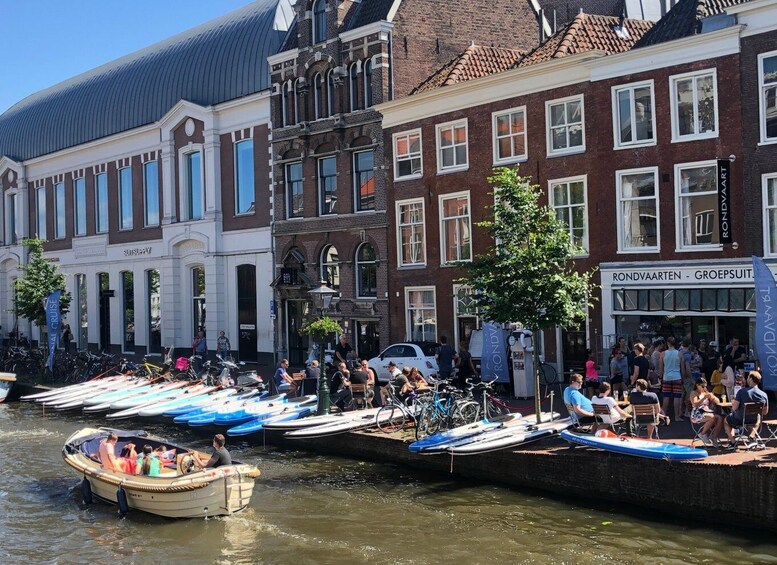 Picture 1 for Activity Leiden: Paddleboard Rental to Explore Leiden's Canals