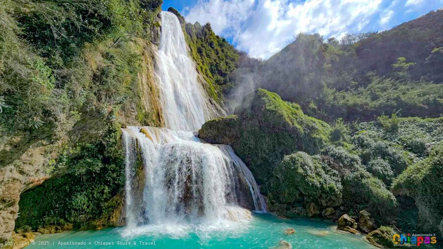 From San Cristobal: Chiflon and Lakes of Montebello Tour