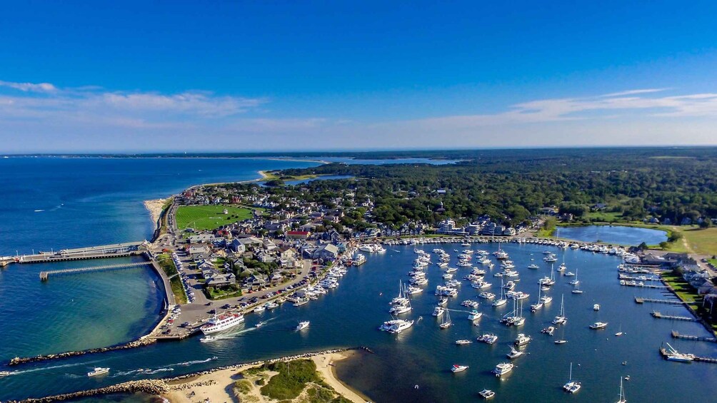 Oak Bluffs: Martha's Vineyard GPS Smartphone Audio Tour