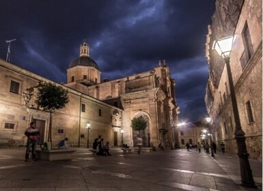 Salamanca: Evening Sightseeing Walking Tour