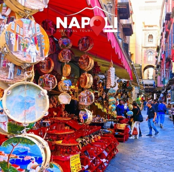 Naples: Walking Tour of Decumans and Spaccanapoli