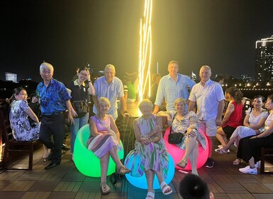 Masaje de pies y cena en crucero por la noche