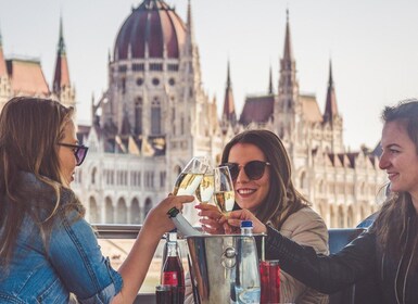 Budapest: Ubegrenset sightseeingcruise med prosecco og vin