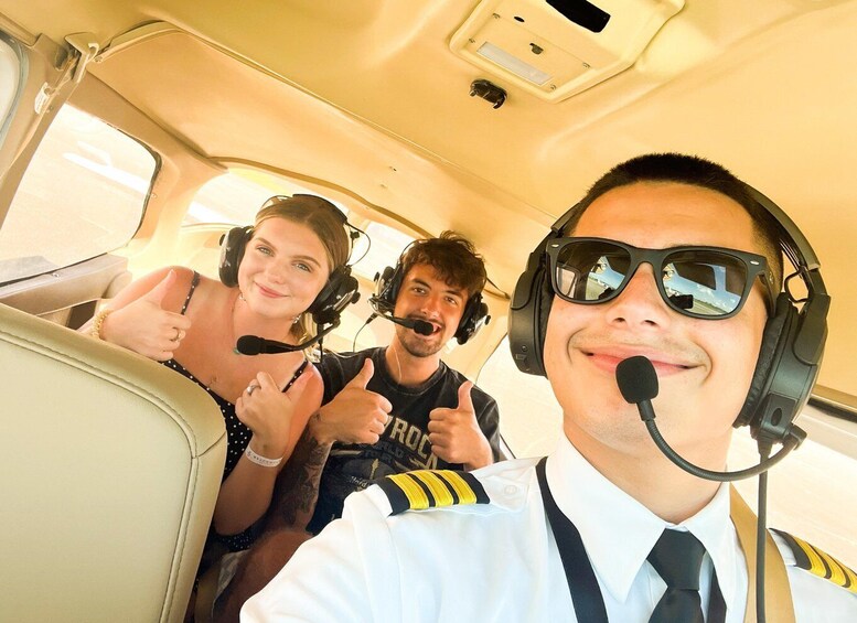 Miami: Downtown Scenic Airplane Tour with Free Drinks