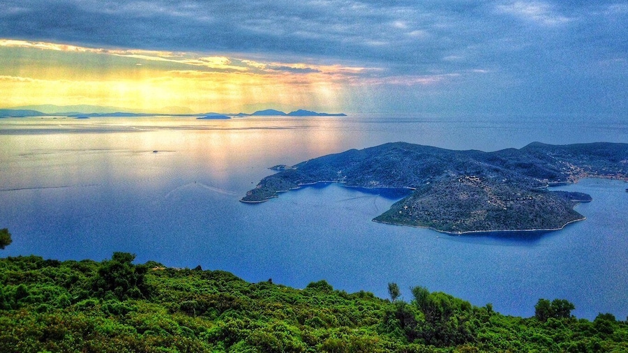 From Kefalonia: Ithaca Island Full-Day Bus Tour