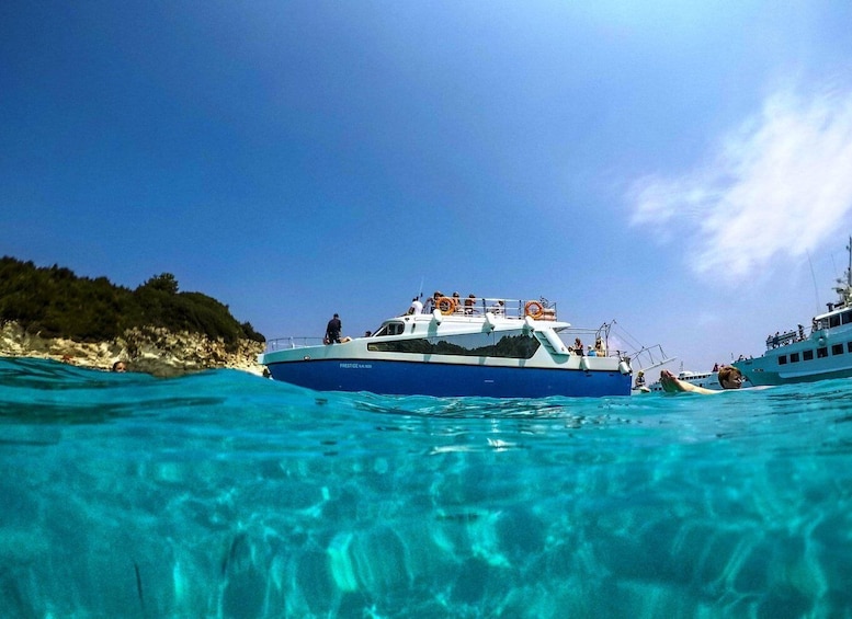 From Lefkimmi: Syvota, Blue Lagoon and Cave Sunset Cruise