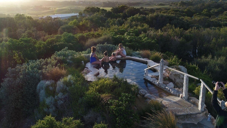Fingal: Peninsula Hot Springs Pass with Lunch Credit