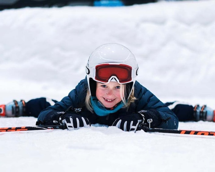 Picture 16 for Activity Oslo: Day Pass for Downhill Skiing at SNØ Ski Dome