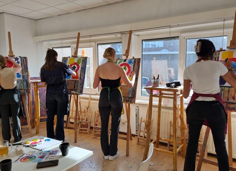 Picture 2 for Activity Zaandam: paint a Dutch windmill in a cosy atelier