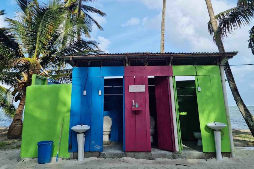 Picture 14 for Activity Panama City: Over-Water Cabin in San Blas + Meals + Tour