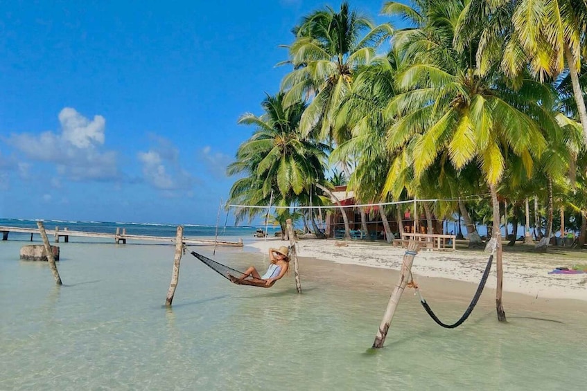 Picture 26 for Activity Panama City: Over-Water Cabin in San Blas + Meals + Tour