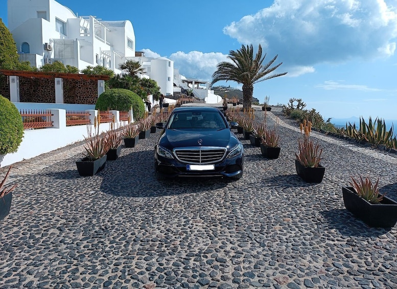 Santorini: Full-Day Car Hire with Private Driver