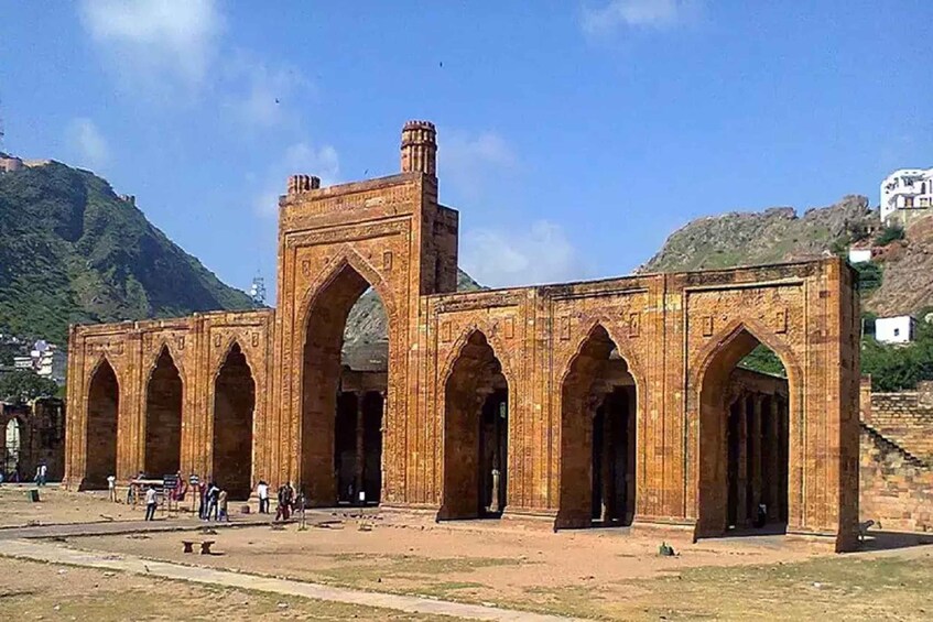 Picture 7 for Activity From Jaipur : Private Ajmer Pushkar Tour by Cab