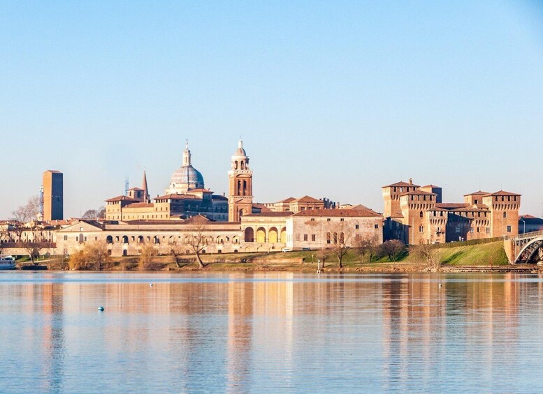 Mantua Private Guided Walking Tour