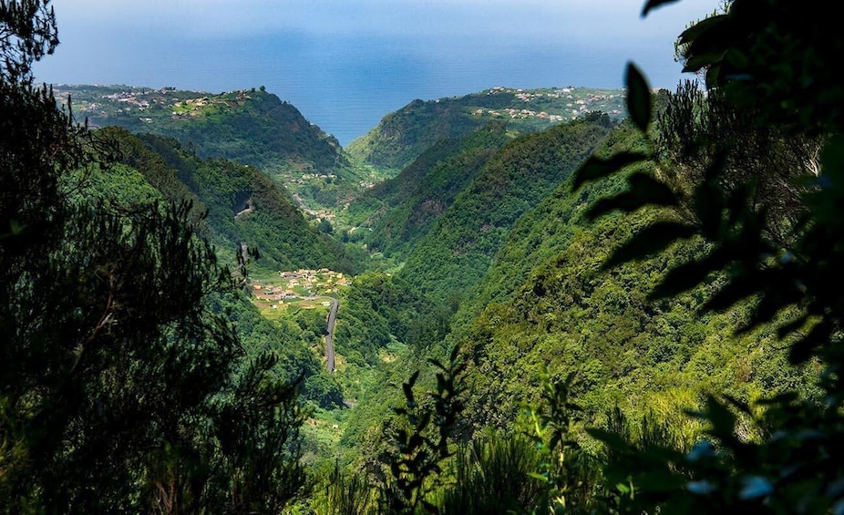 Picture 3 for Activity Queimadas Caldeirao Verde Full day hike