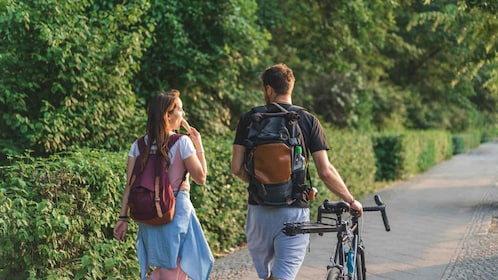 Paris E-Bike Private Tour: Discover the City in 3-hours