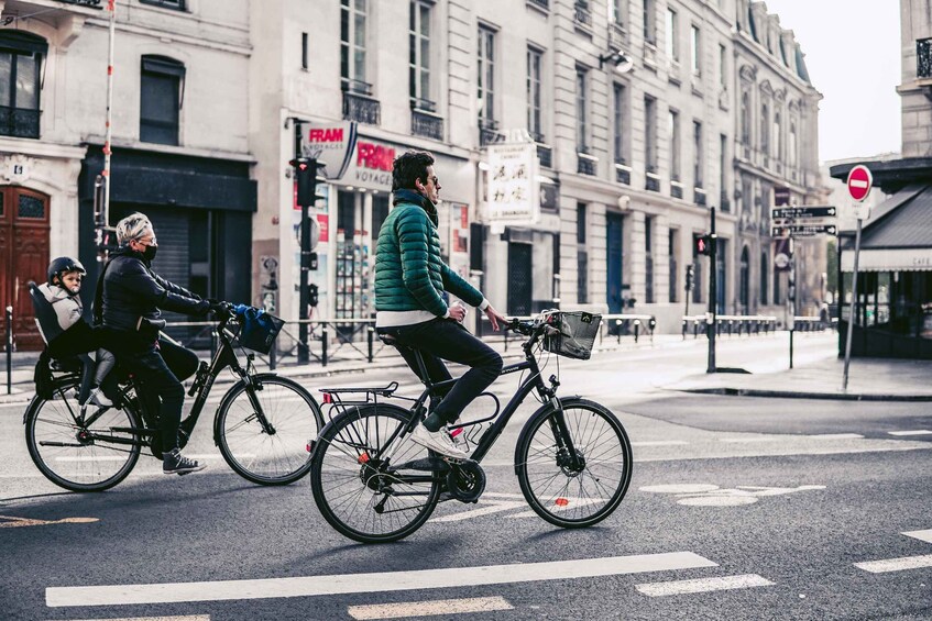 Picture 9 for Activity Paris E-Bike Private Tour: Discover the City in 3-hours