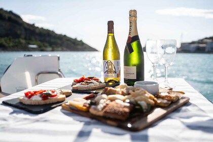 Aperitivo auringonlaskun aikaan Cinque Terre ja Portovenere