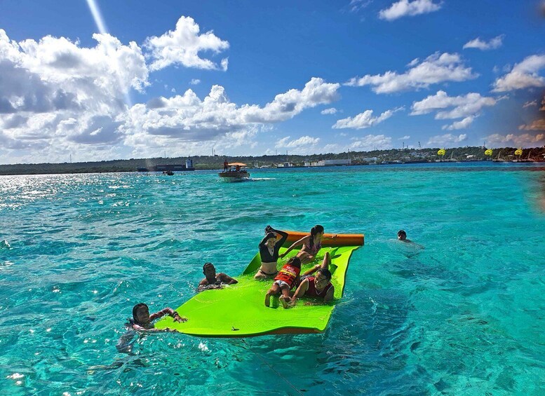 Picture 1 for Activity From San Andrés: Full-Day San Andrés Bay Snorkeling Cruise