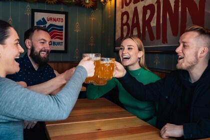 Reykjavik: Avondtour IJslands eten en drinken