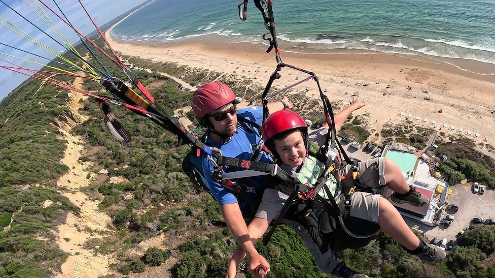 Picture 7 for Activity From Lisbon: Paragliding Flight with Transfers