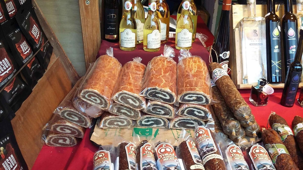 Picture 7 for Activity Budapest Streetfood Heaven: Tasting and Markets with a local
