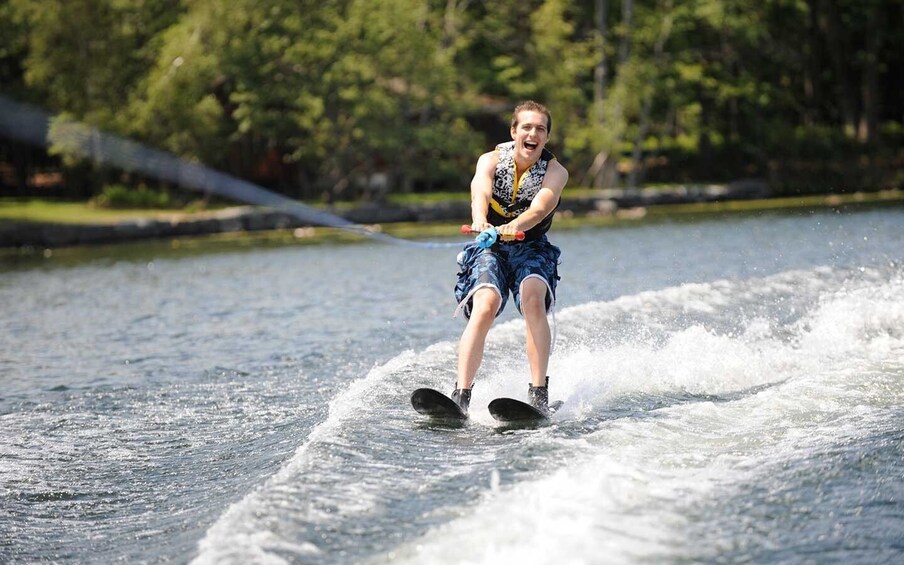 Picture 5 for Activity Waterskiing in Trincomalee