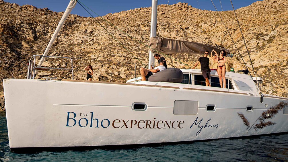 Catamaran’s Private Tour / Mykonos