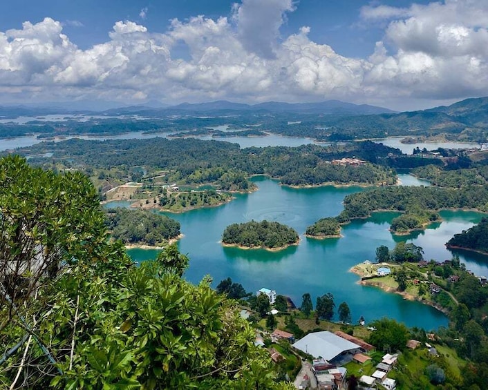 Picture 1 for Activity From Medellin: Guatapé Day Trip with El Peñol Rock and Lunch