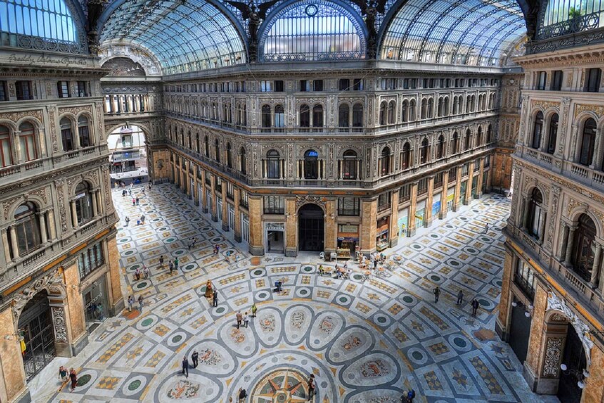 Picture 4 for Activity Naples: walk to Naples with local guide