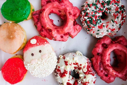 Dublin: Guided Holiday Donut Tour with Tastings