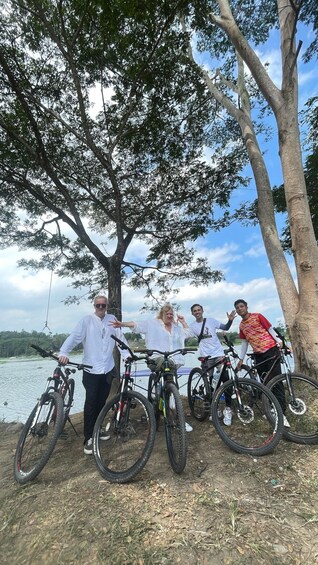 Picture 6 for Activity Pedal bike through rice terraces, forests and Lawang caves